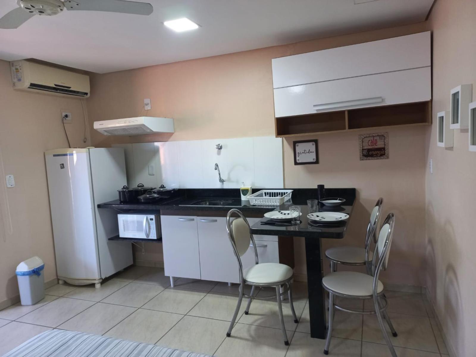 Residencial Costa Do Encanto 佩尼亚 外观 照片